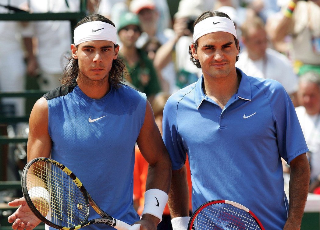 První prohra Rogera Federera ve finále grandslamu? French Open 2006 s králem pařížské antuky Rafou Nadalem