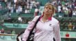 Zklamaná Kim Clijstersová opouští kurt po prohře s Nizozemkou Rusovou