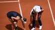 Markéta Vondroušová přesvědčuje rozhodčí o autu v osmifinále French Open