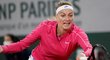 Česká tenistka Petra Kvitová porazila v prvním kole French Open domácí Océane Dodinovou 6:3 a 7:5