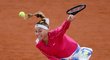 Česká tenistka Petra Kvitová porazila v prvním kole French Open domácí Océane Dodinovou 6:3 a 7:5