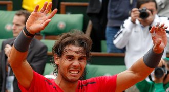 Djokovič obrat nedotáhl, historii na French Open přepsal Nadal