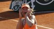 Nemůžu tomu uvěřit! Maria Šarapovová získala svůj druhý titul z French Open a celkem pátý grandslam
