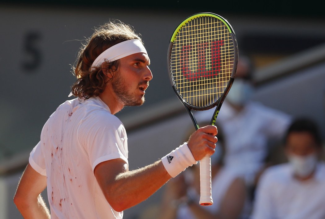 Stefanos Tsitsipas zvládl pětisetové drama a postoupil do finále