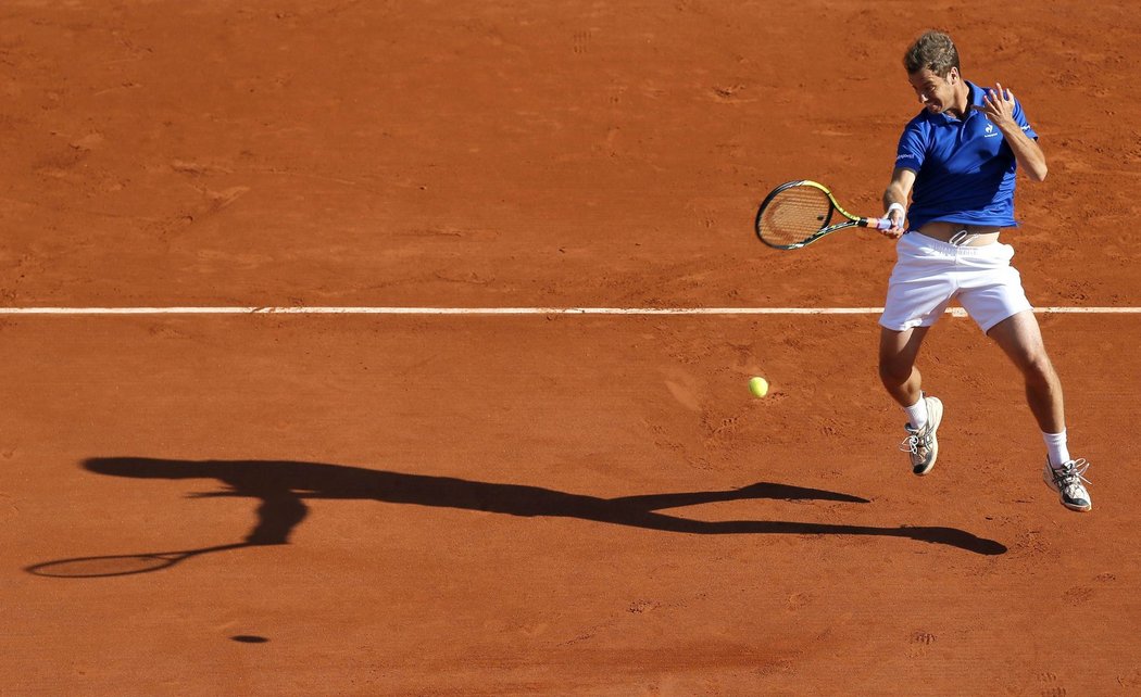 Gasquet ovládl utkání ve třech setech.