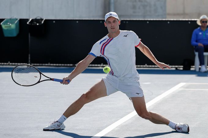 ATP rozlítila tenisty, i Čechům nabízela evakuaci z Blízkého východu za 120 tisíc korun ATP rozlítila tenisty, i Čechům nabízela evakuaci z Blízkého východu za 120 tisíc korun