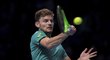 David Goffin při forhendovém úderu