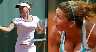 Obří prsa jsou pryč a rumunská tenistka válí