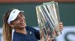Paula Badosaová oslavuje triumf na tenisovém turnaji Indian Wells