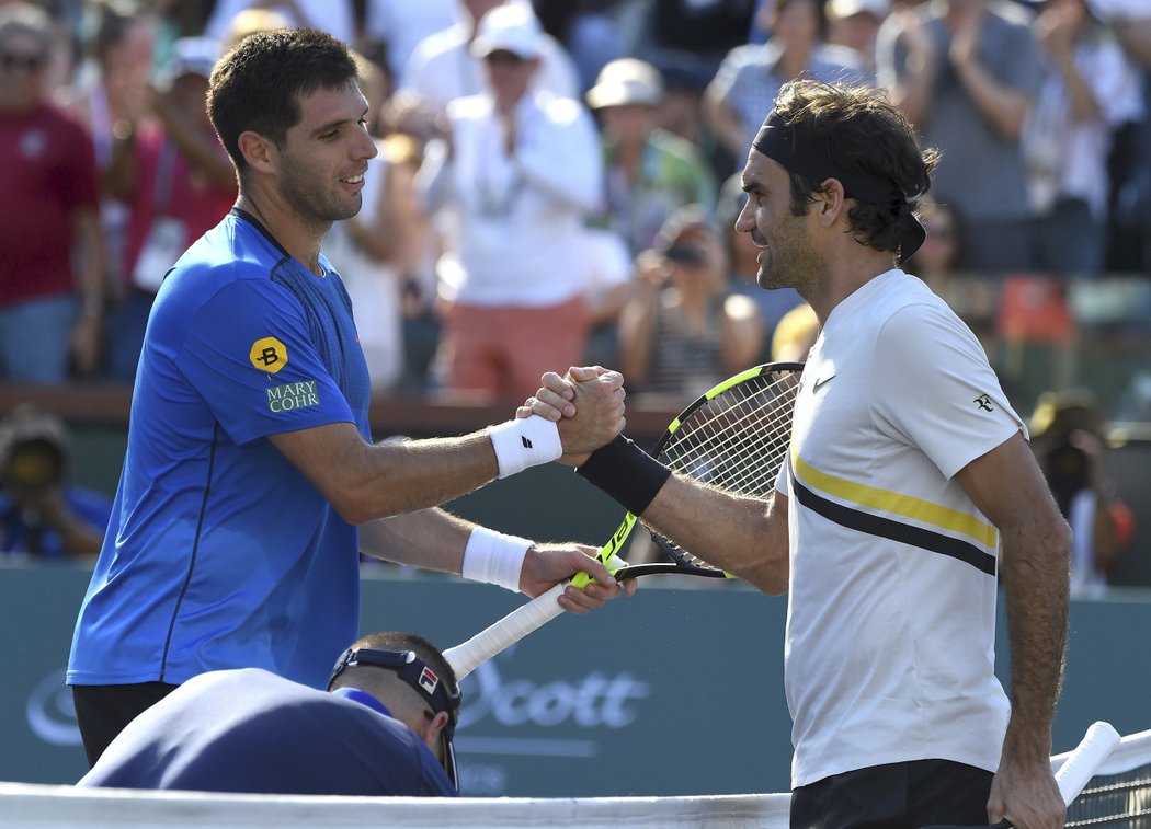 Roger Federer zahájil obhajobu titulu v Indian Wells výhrou 6:3, 7:6 v druhém kole nad Argentincem Federicem Delbonisem