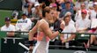 Maria Sakkariová se hecuje v zápase proti Karolíně Plíškové v Indian Wells