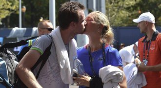 Česká láska na US Open! 227. hráč vládl v kvalifikaci a randí s Allertovou