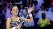 Bývalá světová dvojka Agnieszka Radwaňská ukončila po třinácti letech profesionální tenisovou kariéru. Devětadvacetiletou Polku sužují zdravotní problémy
