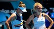 Barbora Krejčíková s Kateřinou Siniakovou si v Melbourne opět zahrají finále