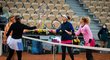 Barbora Krejčíková s Kateřinou Siniakovou na French Open prohrály semifinále
