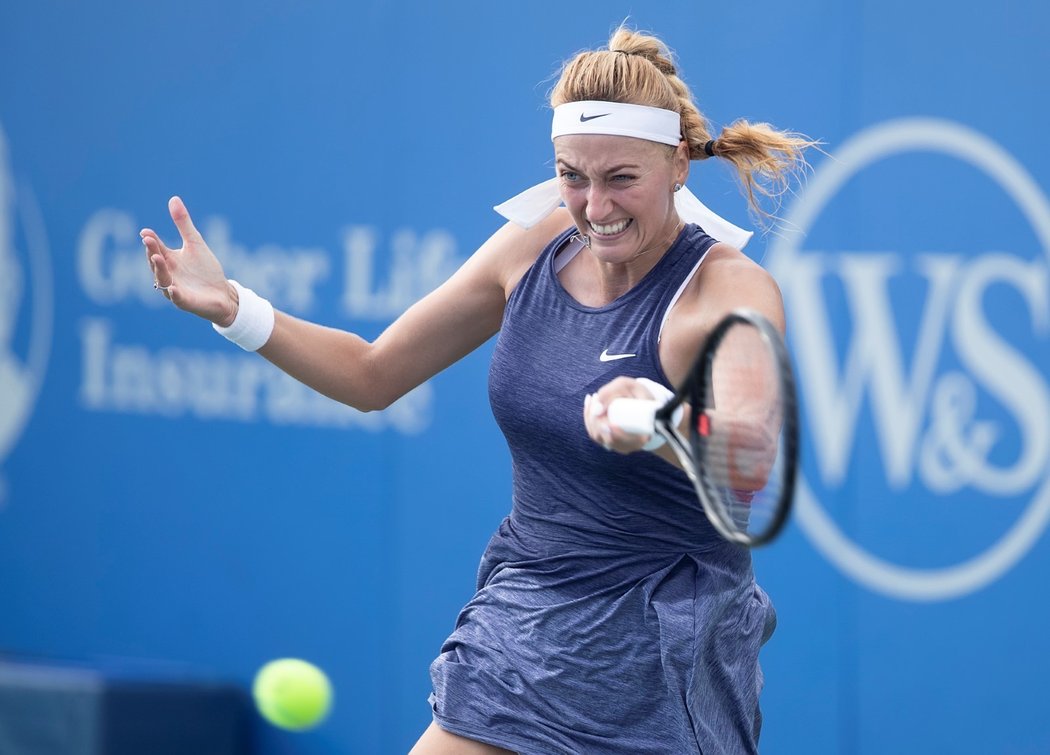 Česká tenistka Petra Kvitová na turnaji v Cincinnati, kde odstoupila kvůli zdravotním potížím