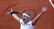 Švýcarská tenistka Timea Bacsinszká po výhře nad Petrou Kvitovou v osmifinále French Open