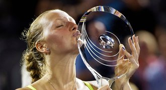 Kvitová porazila Číňanku Li Na a získala osmý turnajový titul
