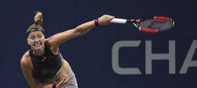 Petra Kvitová postoupila po výhře nad Francouzkou Alizé Cornetovou 6:1 a 6:2 do třetího kola grandslamového US Open.