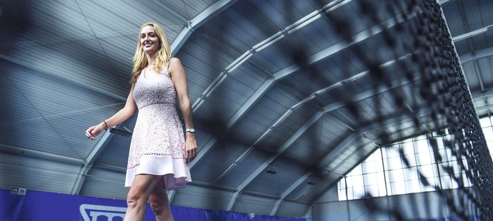 Dnes je z české tenistky Petry Kvitové vyzrálá žena, ale na vrcholu se drží pořád.