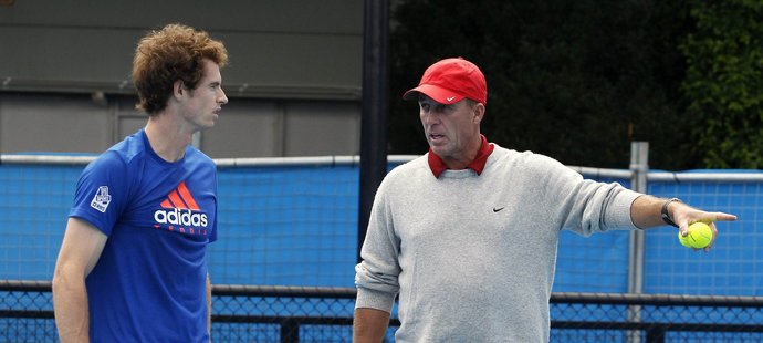 Ivan Lendl koučuje svého svěřence, světovou čtyřku Brita Andy Murrayho