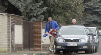 Nejsmutnější návrat domů: Ivan Lendl přiletěl pochovat tátu