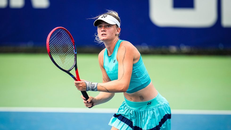 Česká tenistka Lucie Havlíčková v akci