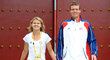 2008. Na vztyčení vlajky v české olympijské vesnici v Pekingu šla Lucie ruku v ruce s tehdejším přítelem Tomášem Berdychem.