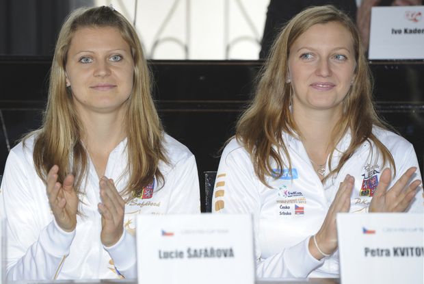 Lucie Šafářová má ze zápasů s oblíbenou parťačkou Petrou Kvitovou skóre 0:10 Lucie Šafářová má ze zápasů s oblíbenou parťačkou Petrou Kvitovou skóre 0:10