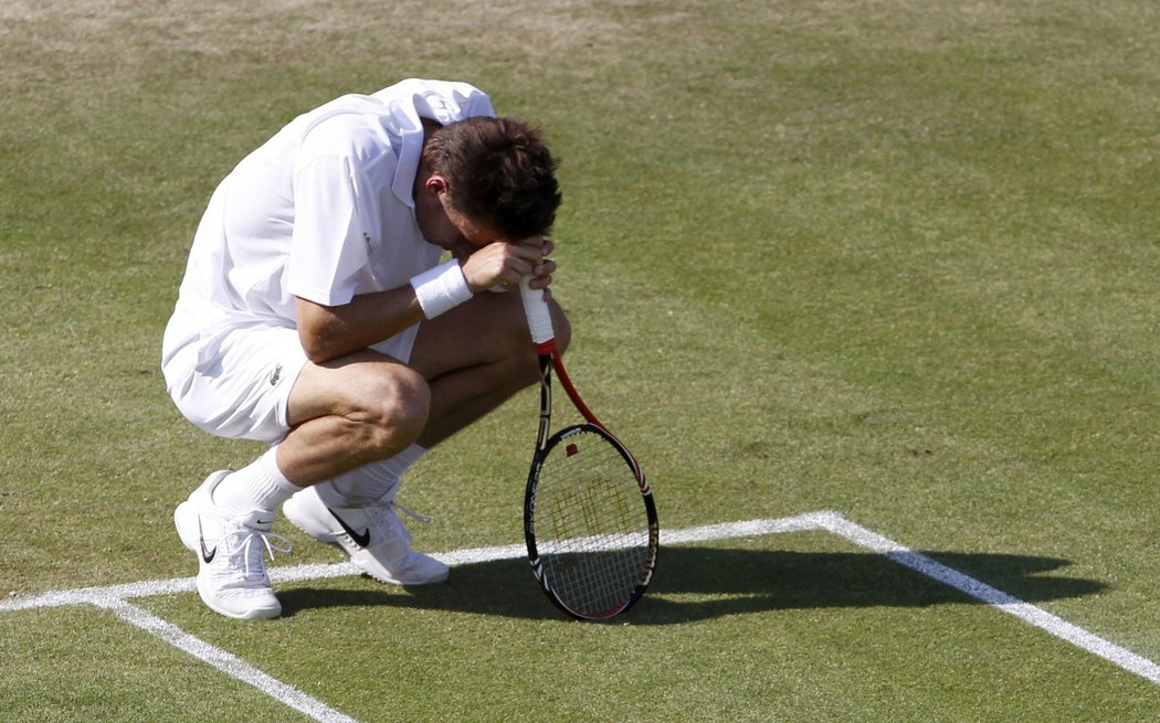 Neskutečná bitva nadchla Wimbledon.