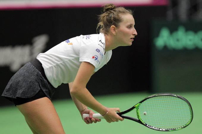 Vondroušová zvládla bitvu s Ruskou, v Budapešti prošla do čtvrtfinále Vondroušová zvládla bitvu s Ruskou, v Budapešti prošla do čtvrtfinále