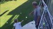 Milan Šafář je příkladným dědečkem, a po své dceři Lucii přivádí k tenisu i malou Leontýnku