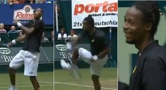 Šoumen Monfils! Chtěl pobavit frajeřinkou, výměnu však zazdil