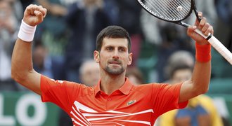 Kohlschreiber sahal po senzaci. Djokovič mu ale prohru oplatil