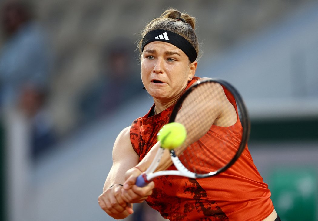 Karolína Muchová postoupila do osmifinále Roland Garros