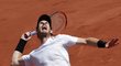 Andy Murray během semifinále French Open proti Stanislasu Wawrinkovi
