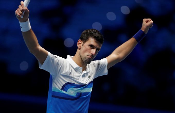 Djokovič nejlepším sportovcem Evropy. Porazil Lewu i šampiona F1 Djokovič nejlepším sportovcem Evropy. Porazil Lewu i šampiona F1