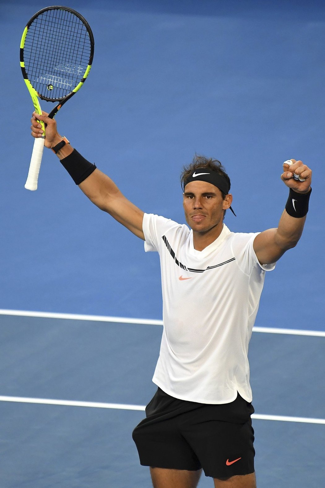 Rafael Nadal se raduje z postupu do osmifinále Australian Open