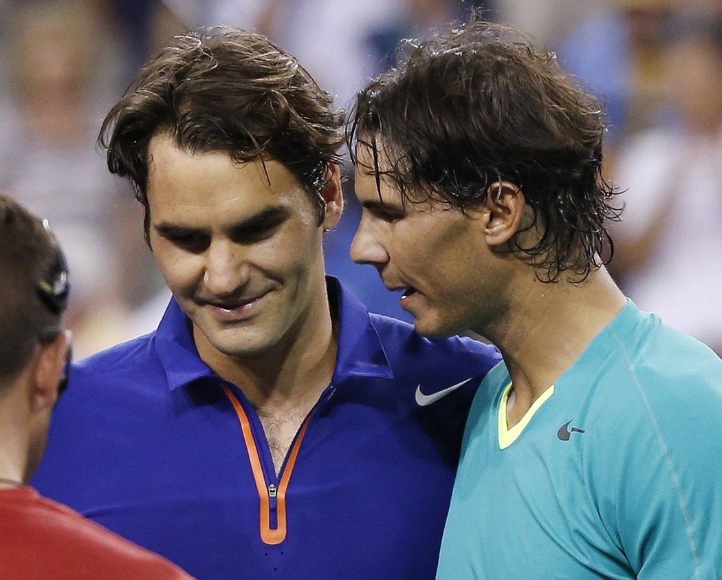 Federer věří, že Nadal na Roland Garros uspěje přesto, že bude nasazen až jako číslo pět