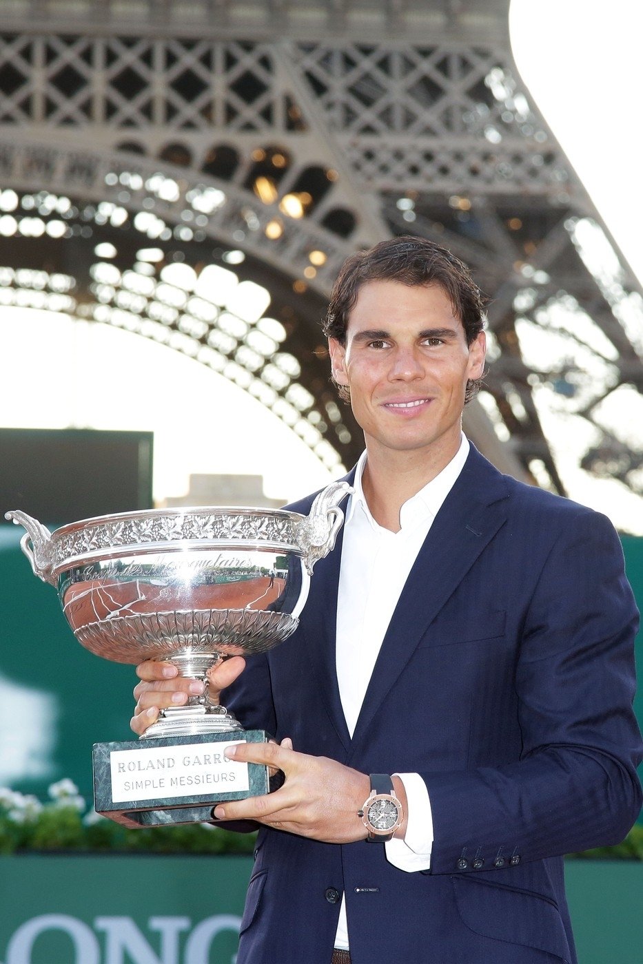 2013 - Loni se Nadal nejvíce nadřel v semifinále s Djokovičem, kterého dostal až po pětisetové dramatické bitvě. Ve finále pak už jasně spláchl krajana Ferrera