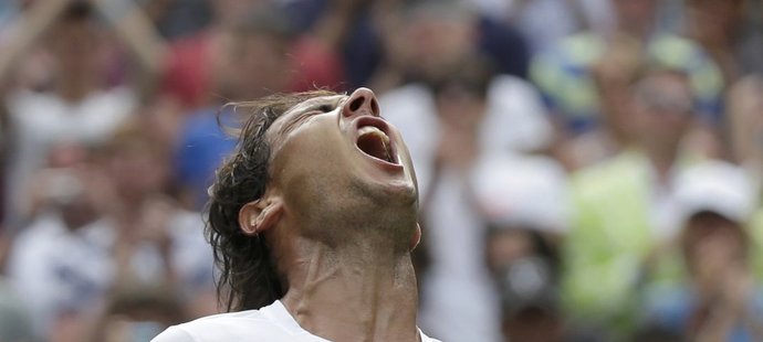 Nadal slaví postup do třetího kola Wimbledonu