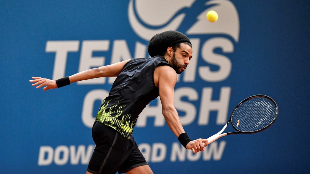 Dustin Brown se dostal do finále speciálního turnaj, který v Německu uspořádali pro tenisty