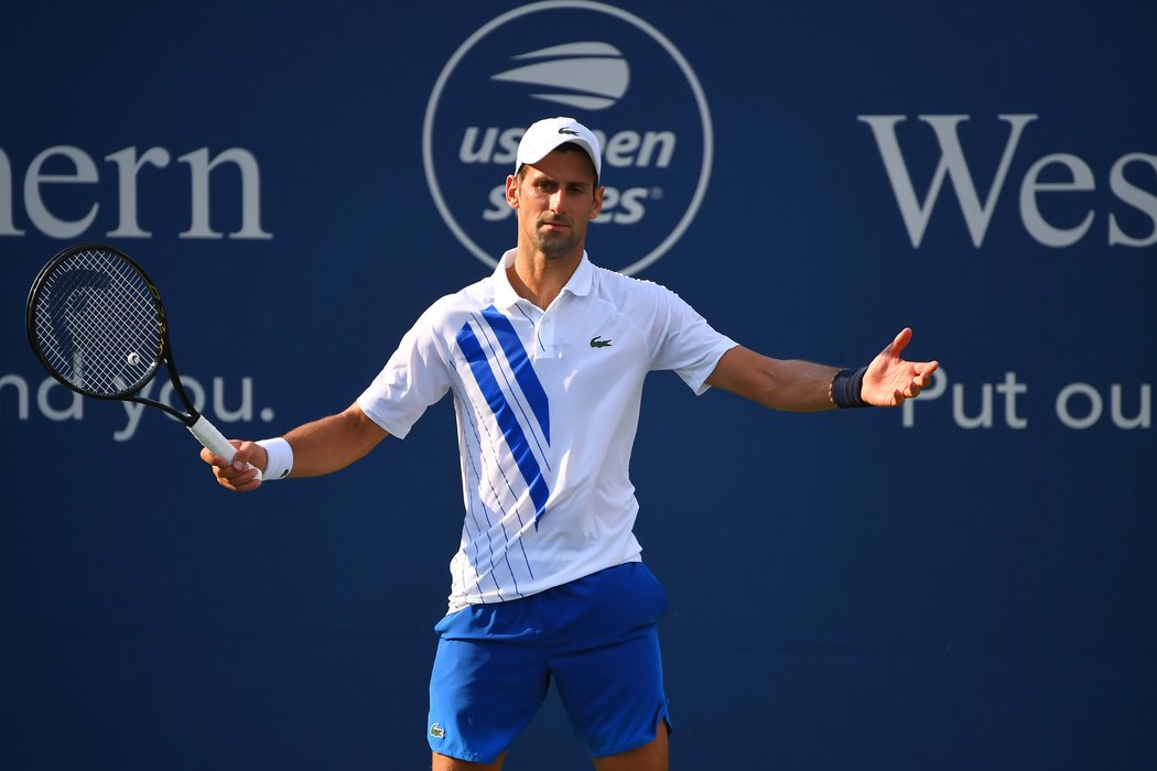 Novak Djokovič na turnaji v New Yorku, kde je největší hvězdou