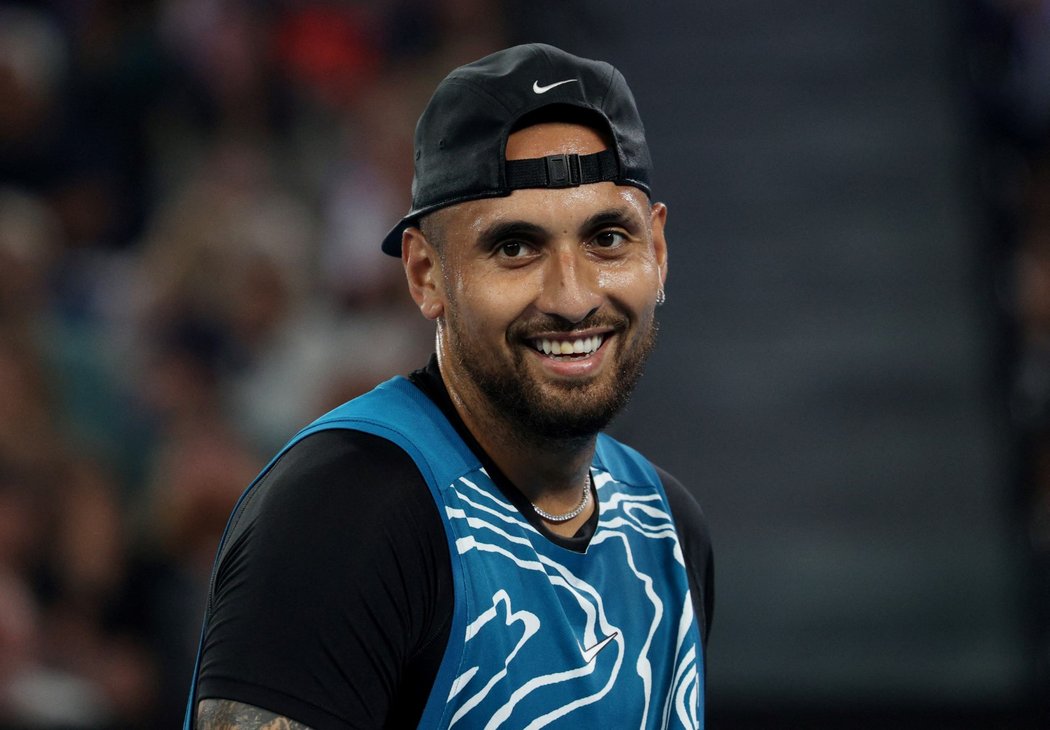 Usměvavý Nick Kyrgios