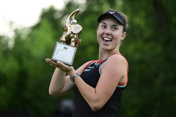 Nosková slaví titul z Berlína! Míří do TOP 10 žebříčku, na finále se čekalo pět hodin Nosková slaví titul z Berlína! Míří do TOP 10 žebříčku, na finále se čekalo pět hodin