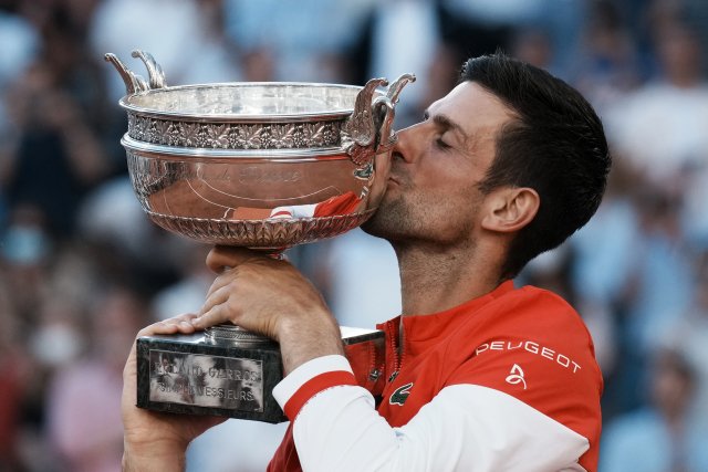 Novak Djokovič ovládl French Open