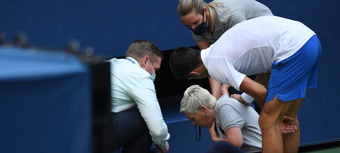 Omluvy byly marné, Novak Djokovič opustil kurt na US Open