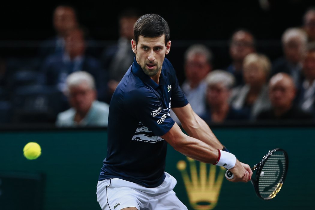 Novak Djokovič v Paříži vybojoval čtvrtfinálovou odvetu s Tsitsipasem