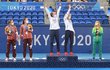Zlaté české tenistky na stupních vítězů na olympiádě v Tokiu, kde Kateřina Siniaková a Barbora Krejčíková ovládly čtyřhru