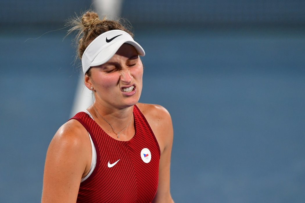 Česká tenistka Markéta Vondroušová ve finálovém utkání na olympiádě v Tokiu